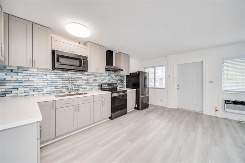Image 4 of 14 For 1814 Oakland Park Blvd  58