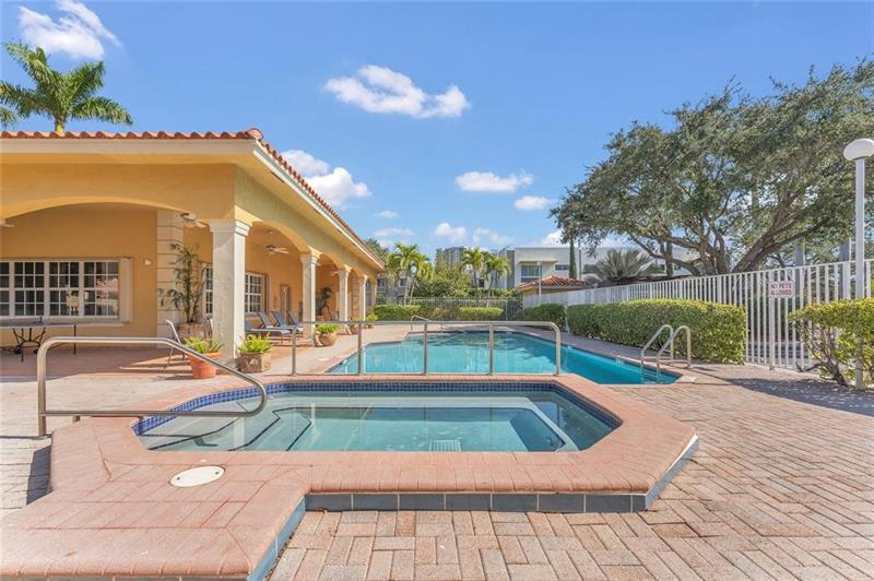 Image 51 of 52 For 9401 77th Ct  9401