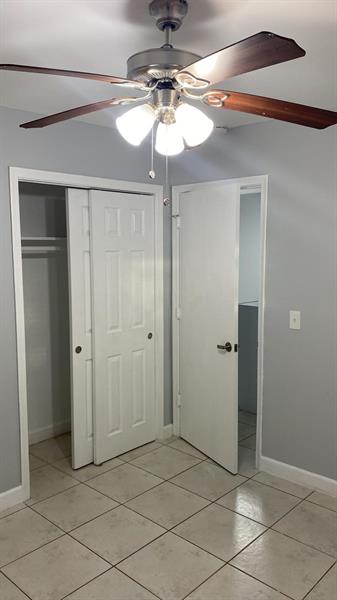 Image 12 of 13 For 6224 Miramar Pkwy  12