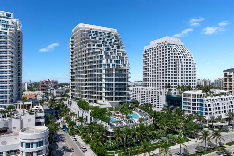 Image 4 of 51 For 525 Fort Lauderdale Beach Blvd  1101