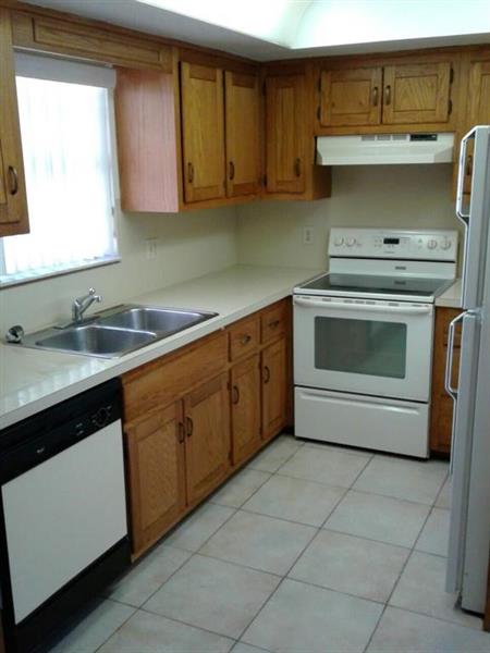 Image 3 of 11 For 2323 Linton Ridge Cir  D4