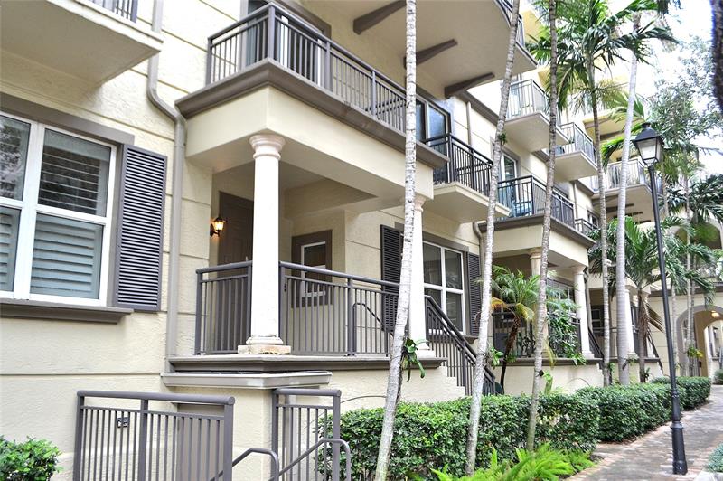 Details for 2617 14th Ave  106, Wilton Manors, FL 33334