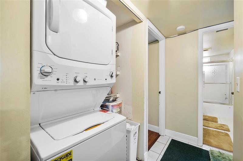 Image 12 of 38 For 3241 Holiday Springs Blvd  210