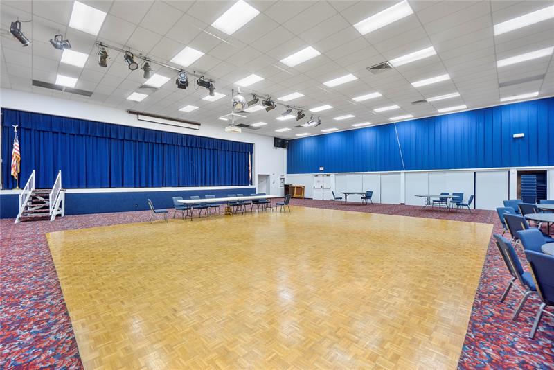 Image 19 of 38 For 3241 Holiday Springs Blvd  210