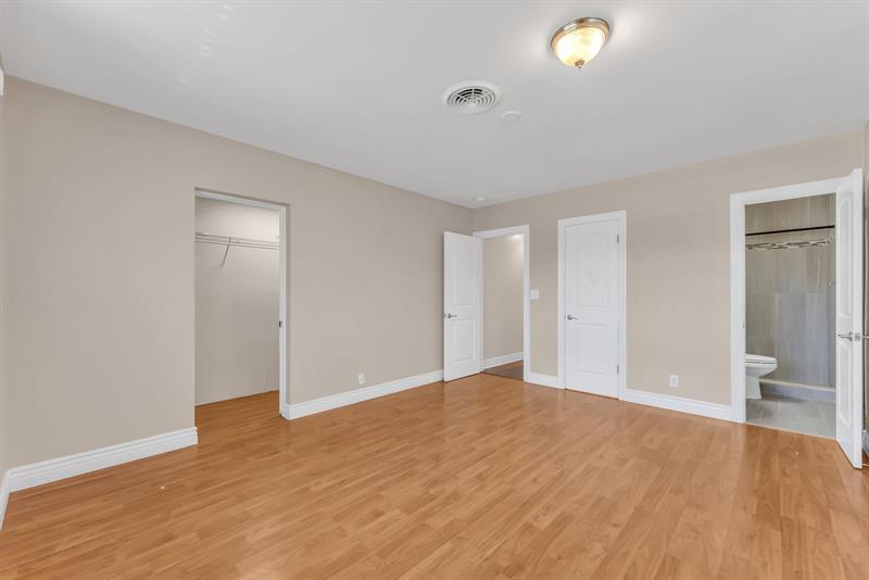 Image 20 of 34 For 2940 19th St