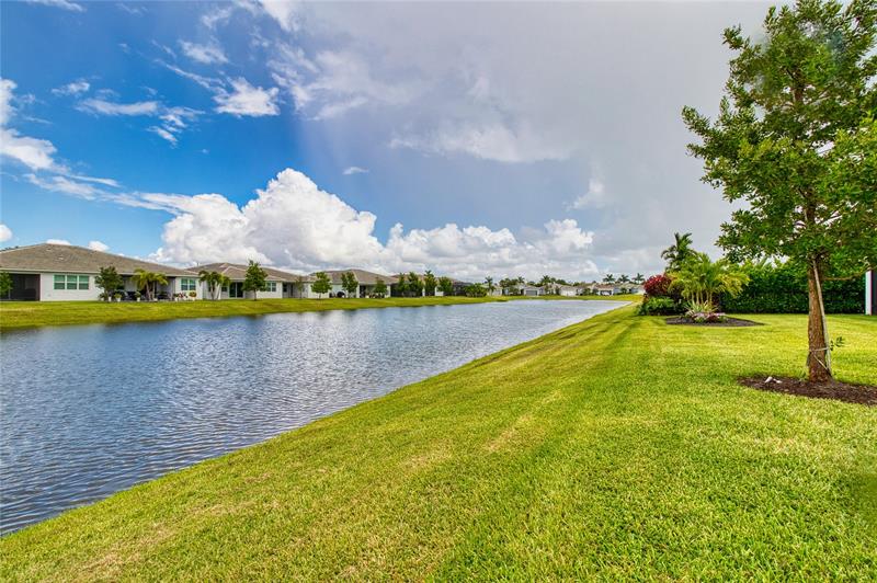 Image 10 of 79 For 10407 Aquila Way