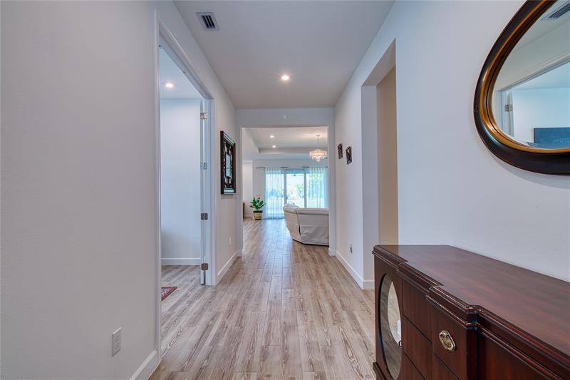 Image 12 of 79 For 10407 Aquila Way