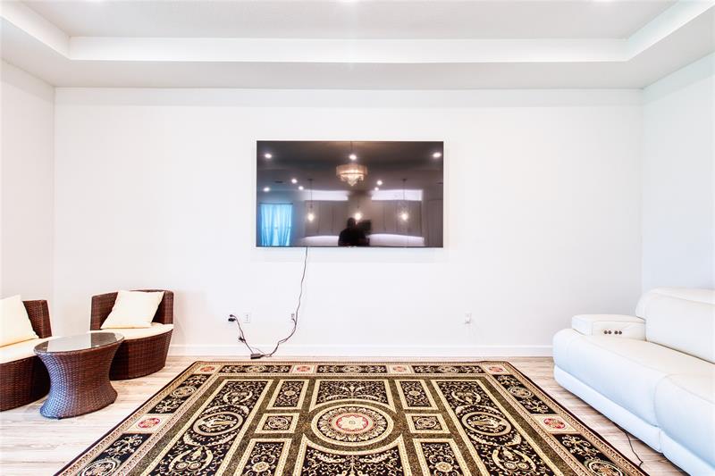 Image 23 of 79 For 10407 Aquila Way
