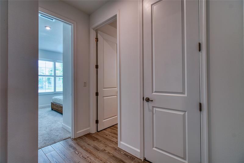 Image 29 of 79 For 10407 Aquila Way