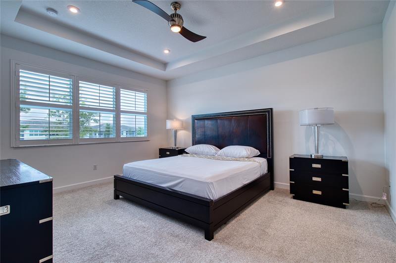 Image 42 of 79 For 10407 Aquila Way