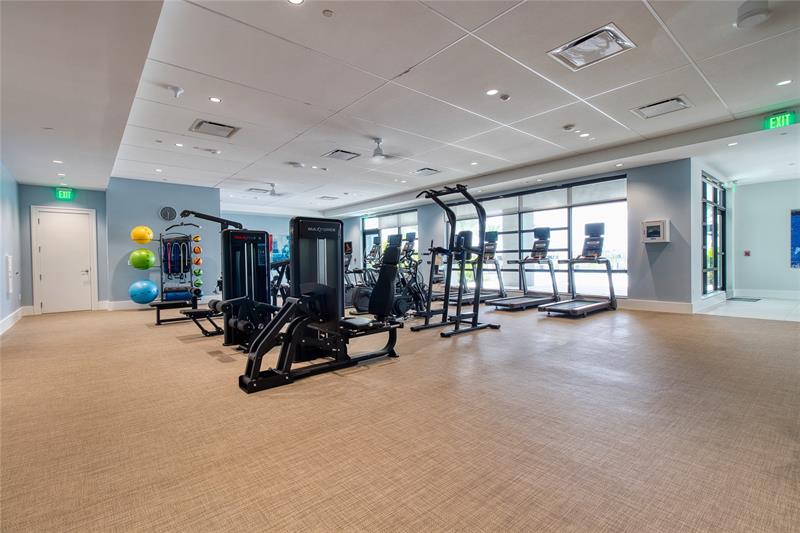 Image 50 of 79 For 10407 Aquila Way