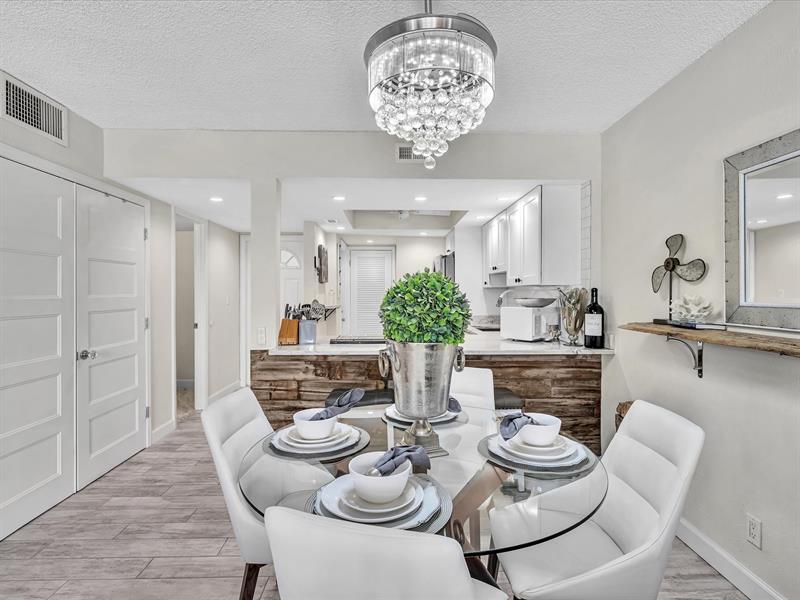 Image 41 of 78 For 1609 Riverside Dr  204