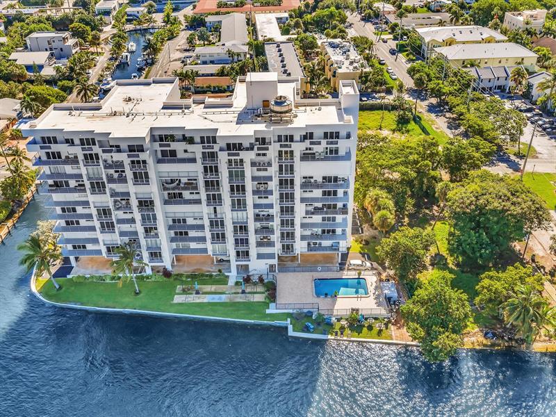 Image 72 of 78 For 1609 Riverside Dr  204