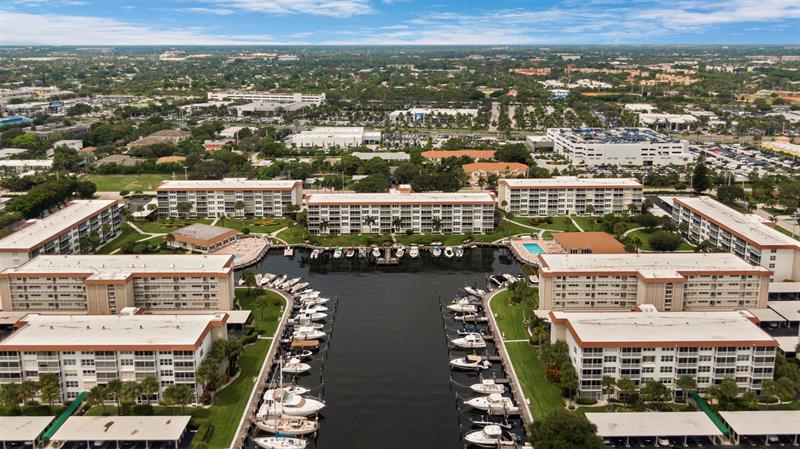 Image 33 of 42 For 2525 Florida Blvd  431