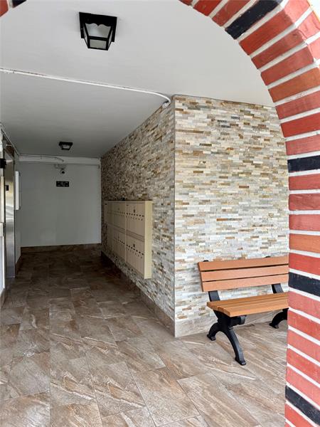 Image 42 of 42 For 2525 Florida Blvd  431