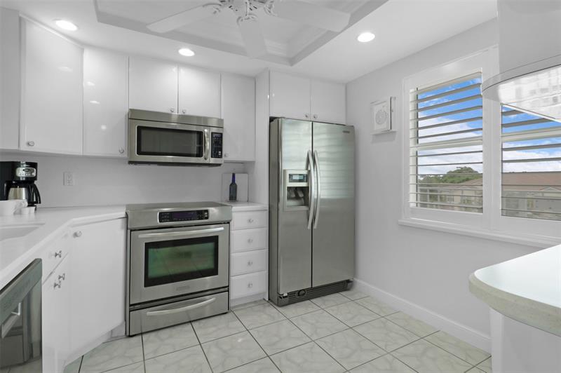 Image 8 of 42 For 2525 Florida Blvd  431