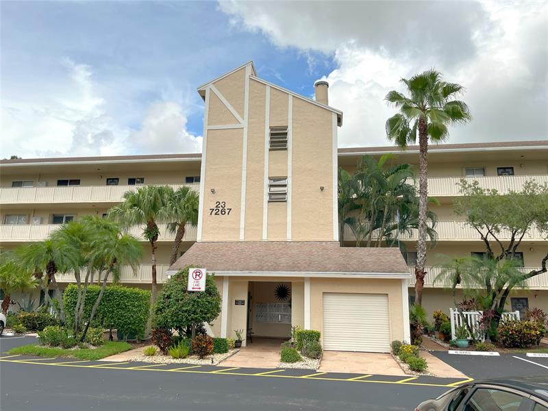 Details for 7267 Huntington Ln  104, Delray Beach, FL 33446