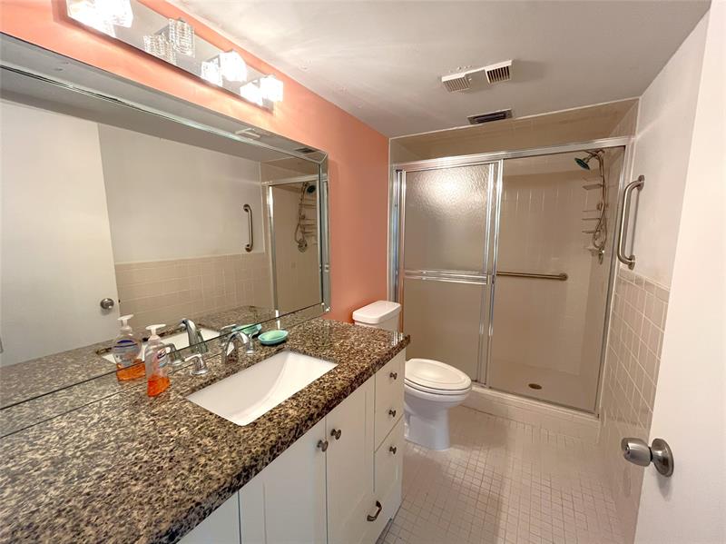 Image 11 of 38 For 7267 Huntington Ln  104