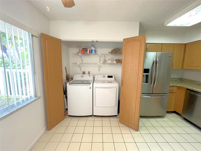 Image 7 of 38 For 7267 Huntington Ln  104