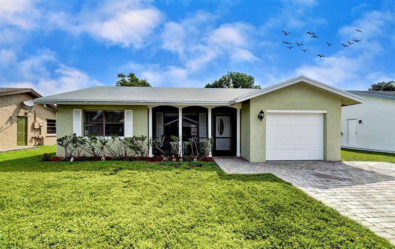 Image 2 of 40 For 8240 94th Ave