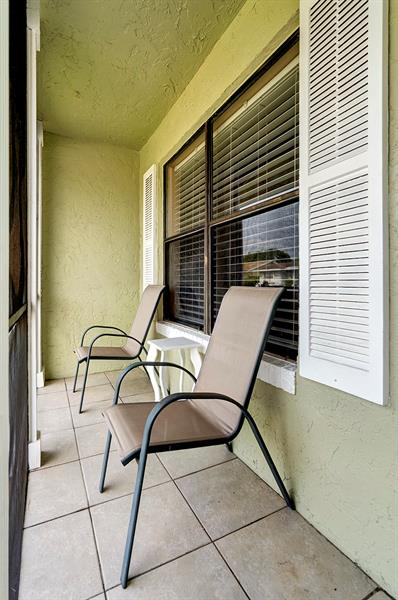 Image 4 of 40 For 8240 94th Ave