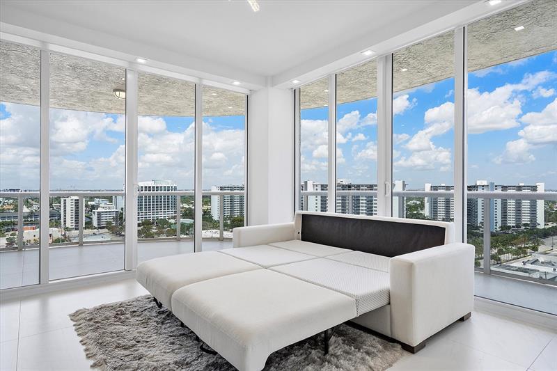 Image 38 of 84 For 3100 Ocean Blvd  1501