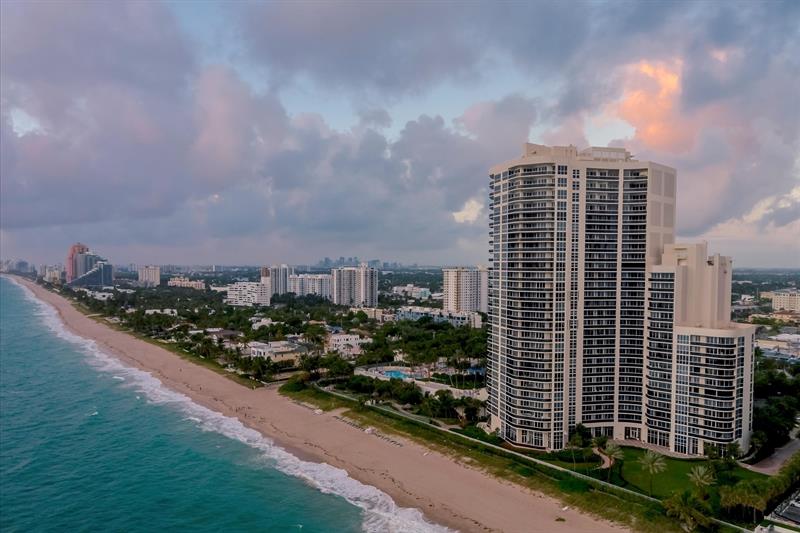 Image 77 of 84 For 3100 Ocean Blvd  1501