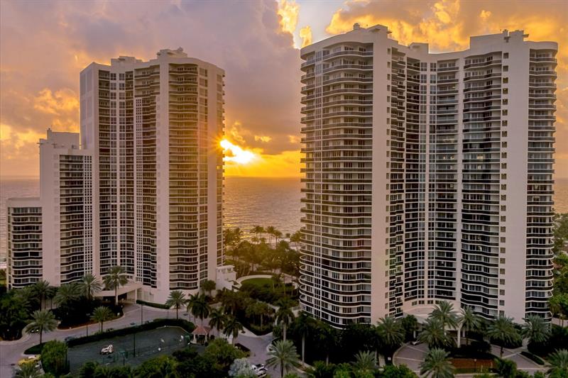 Image 78 of 84 For 3100 Ocean Blvd  1501