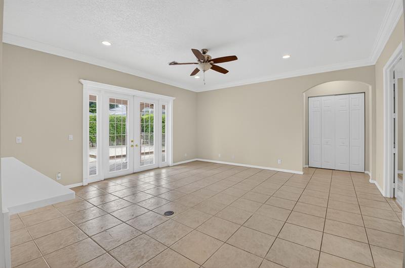 Image 16 of 29 For 22194 Braddock Pl