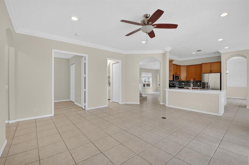 Image 17 of 29 For 22194 Braddock Pl