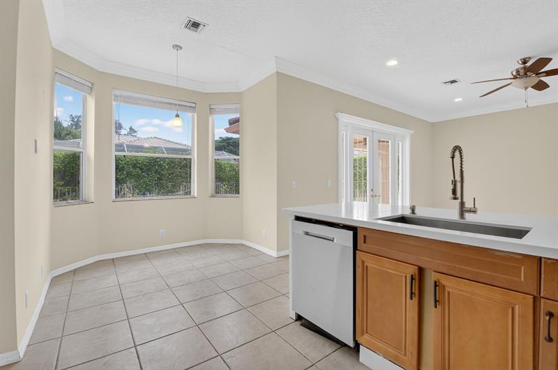 Image 22 of 29 For 22194 Braddock Pl