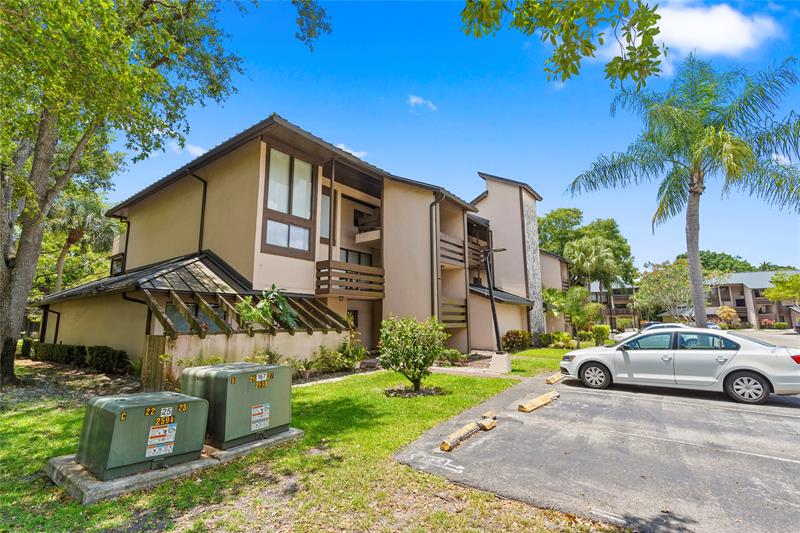 Details for 120 96th Ter  103, Plantation, FL 33324