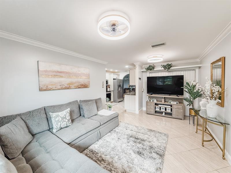 Image 10 of 41 For 755 74th Way