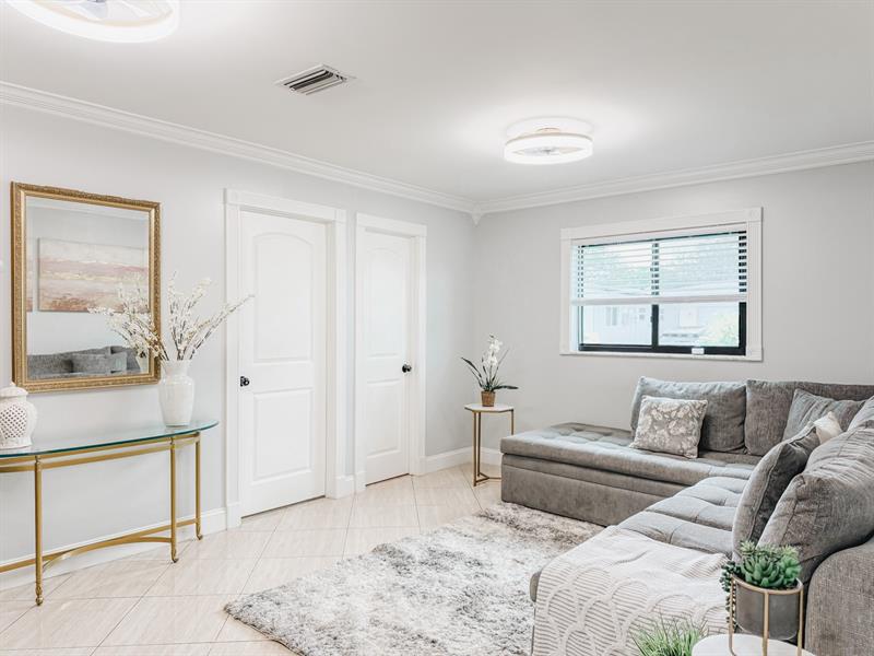 Image 11 of 41 For 755 74th Way