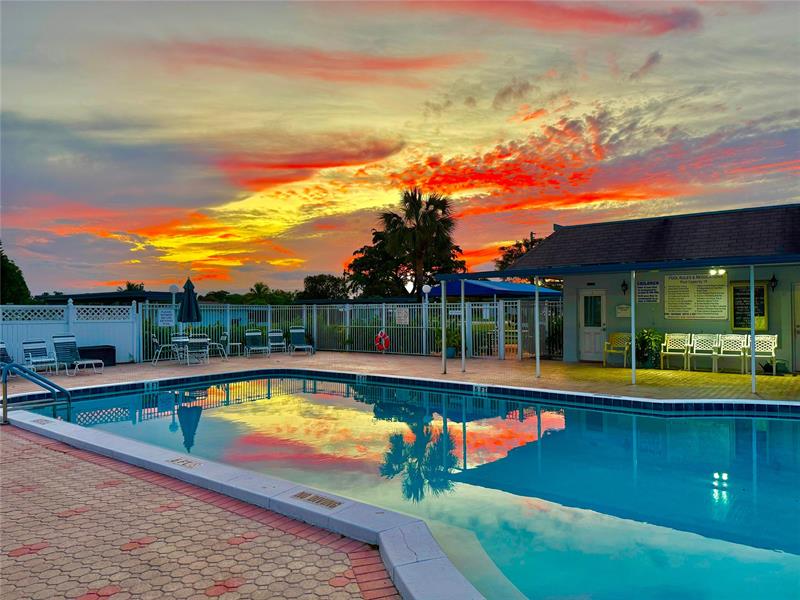 Image 27 of 41 For 755 74th Way