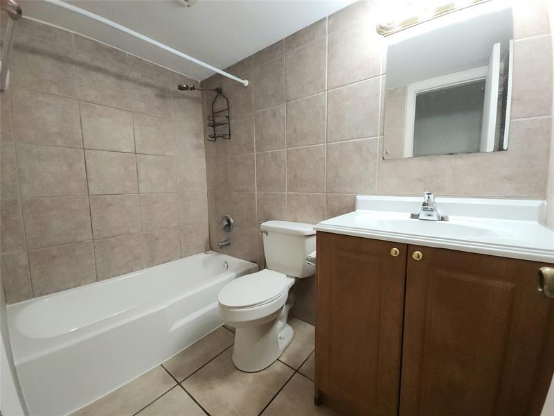Image 9 of 23 For 2607 8th Ave  7