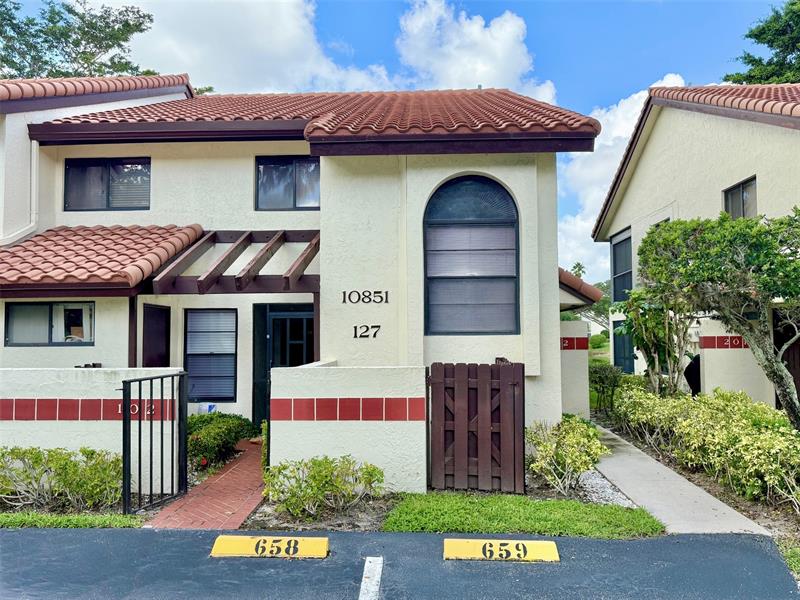 Details for 10851 Palm Lake Ave  202, Boynton Beach, FL 33437