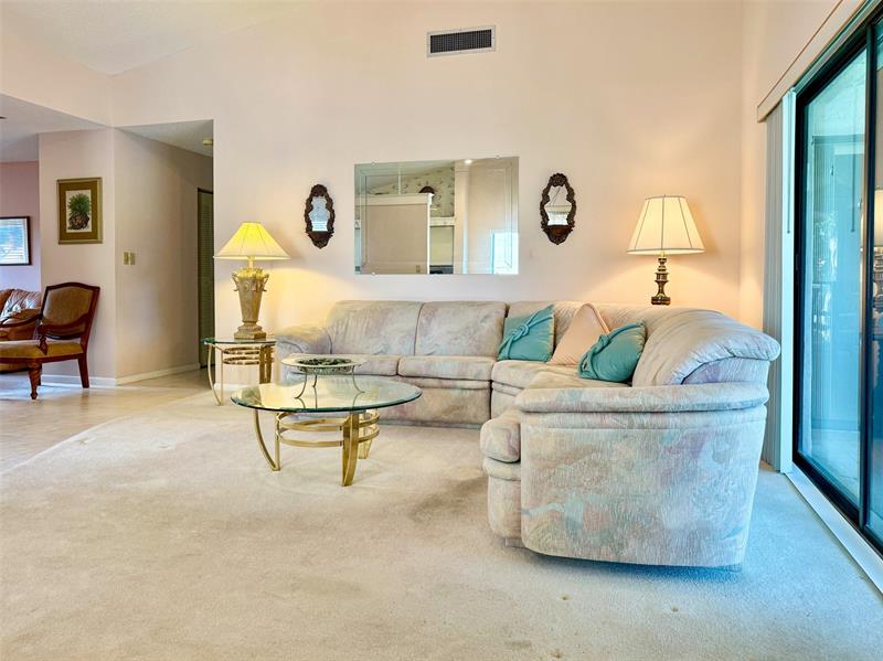 Image 9 of 36 For 10851 Palm Lake Ave  202