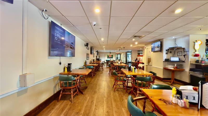 Image 23 of 57 For 9340 Lagoon Pl  403