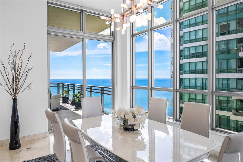 Image 11 of 45 For 3535 Ocean Dr  2605