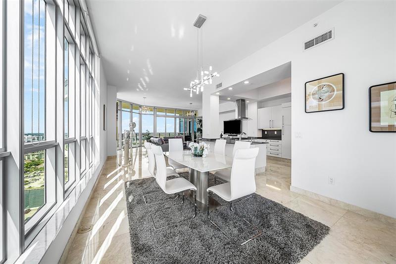 Image 14 of 45 For 3535 Ocean Dr  2605