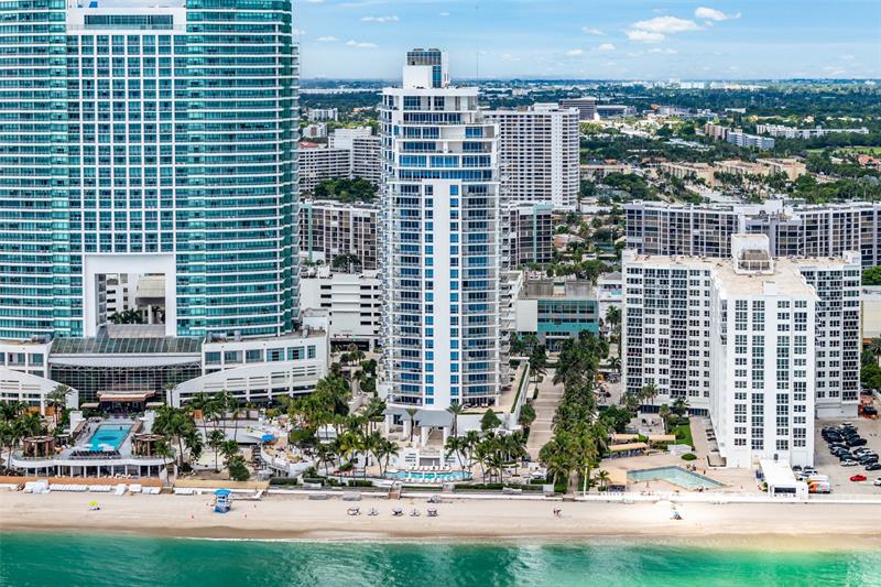 Image 40 of 45 For 3535 Ocean Dr  2605