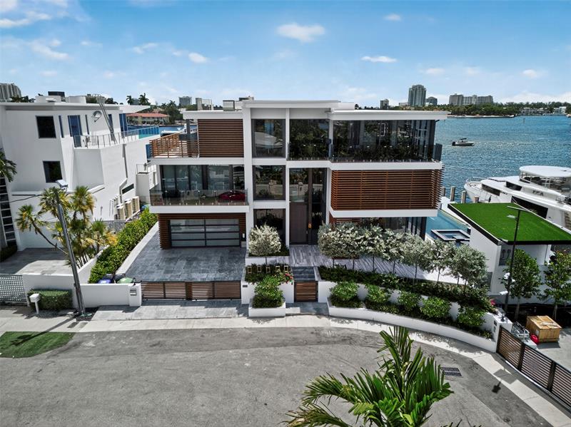 Image 41 of 47 For 1845 7th Street