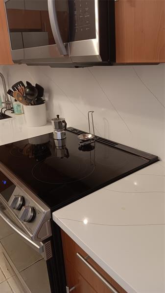 Image 17 of 37 For 3001 Ocean Dr  109