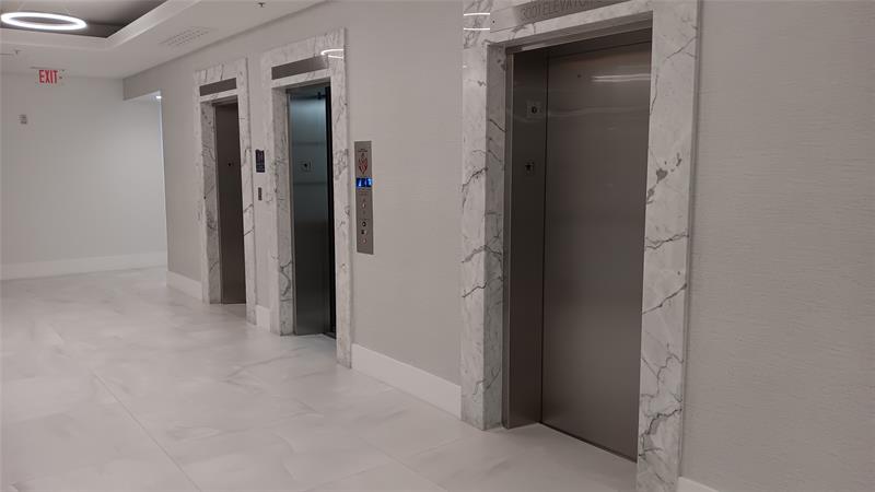 Image 32 of 37 For 3001 Ocean Dr  109