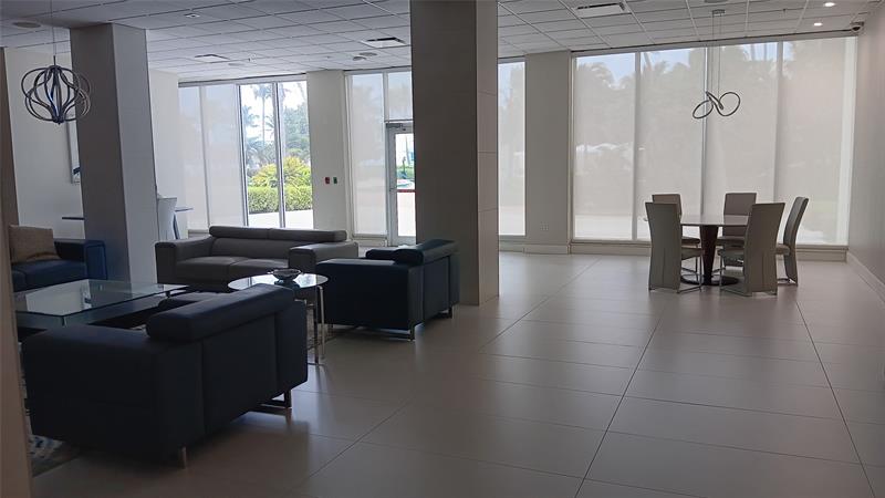 Image 33 of 37 For 3001 Ocean Dr  109