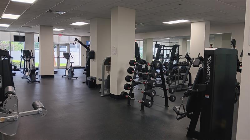 Image 36 of 37 For 3001 Ocean Dr  109