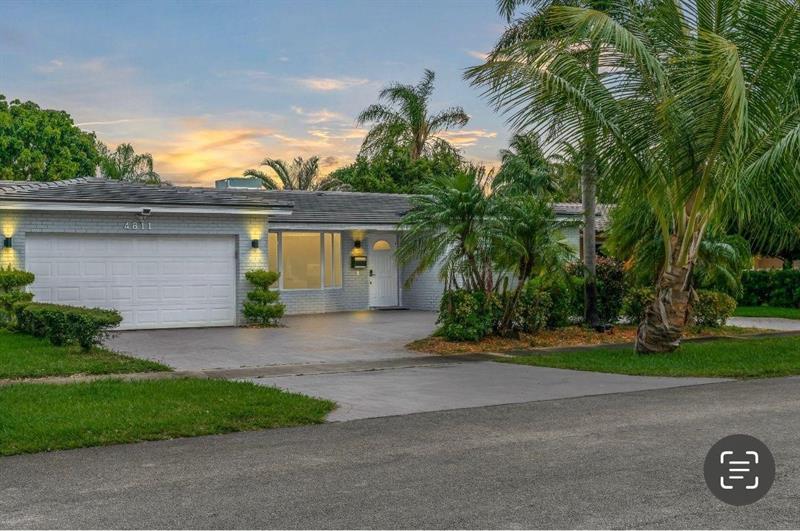 Details for 4811 Hayes St, Hollywood, FL 33021