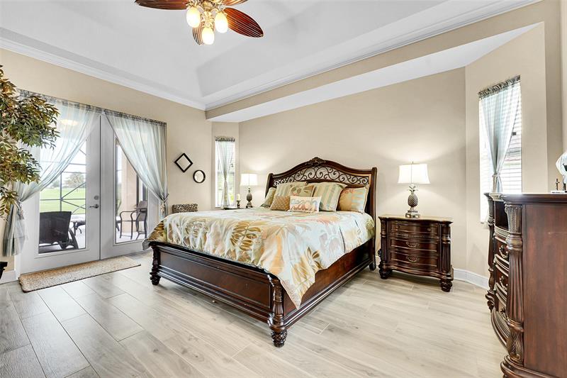 Image 17 of 50 For 2997 Conifer Dr
