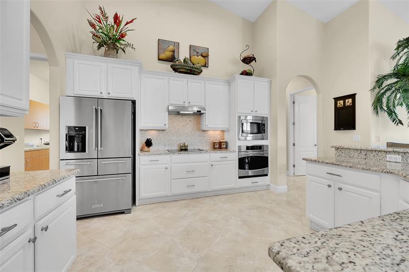 Image 9 of 50 For 2997 Conifer Dr